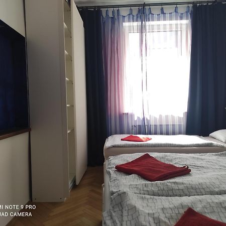 Apartment Maximilian Bratislava Extérieur photo