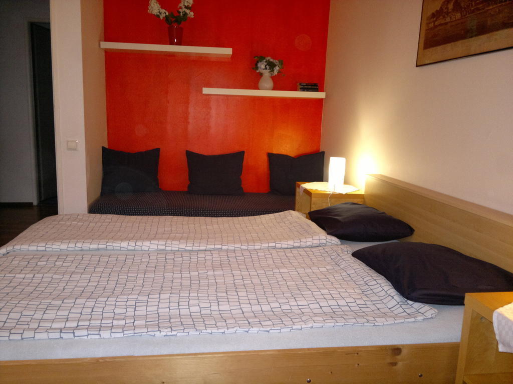 Apartment Maximilian Bratislava Chambre photo