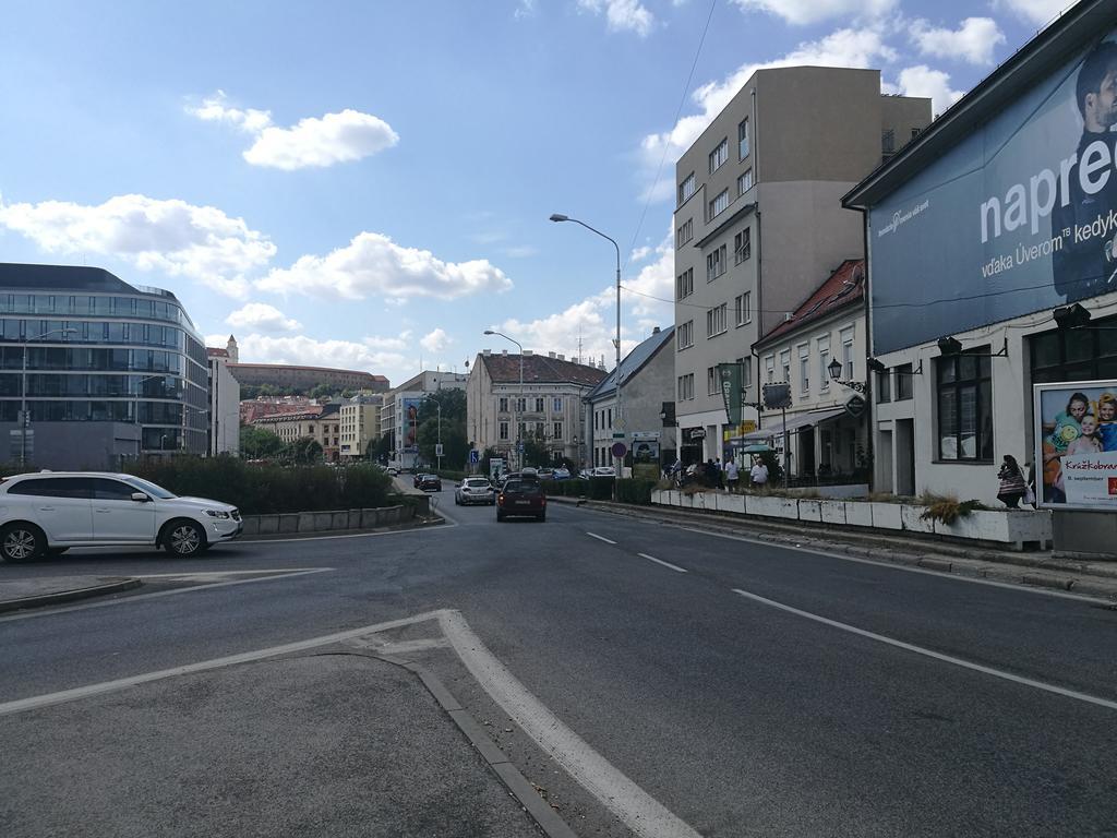 Apartment Maximilian Bratislava Extérieur photo